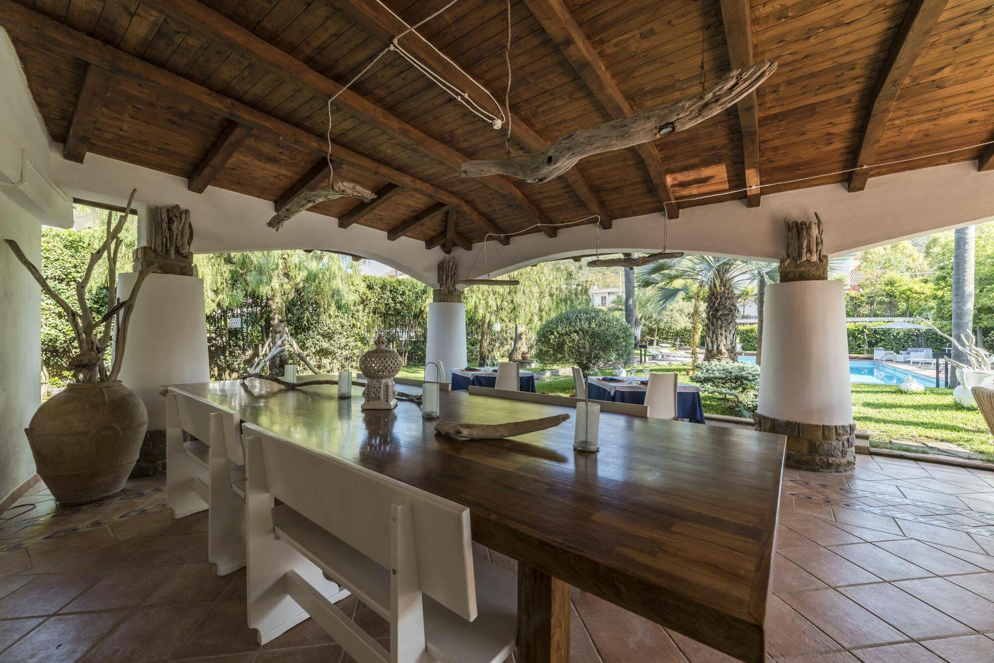 Villa Gio B&B De Charme มอนเตกอริเช ภายนอก รูปภาพ